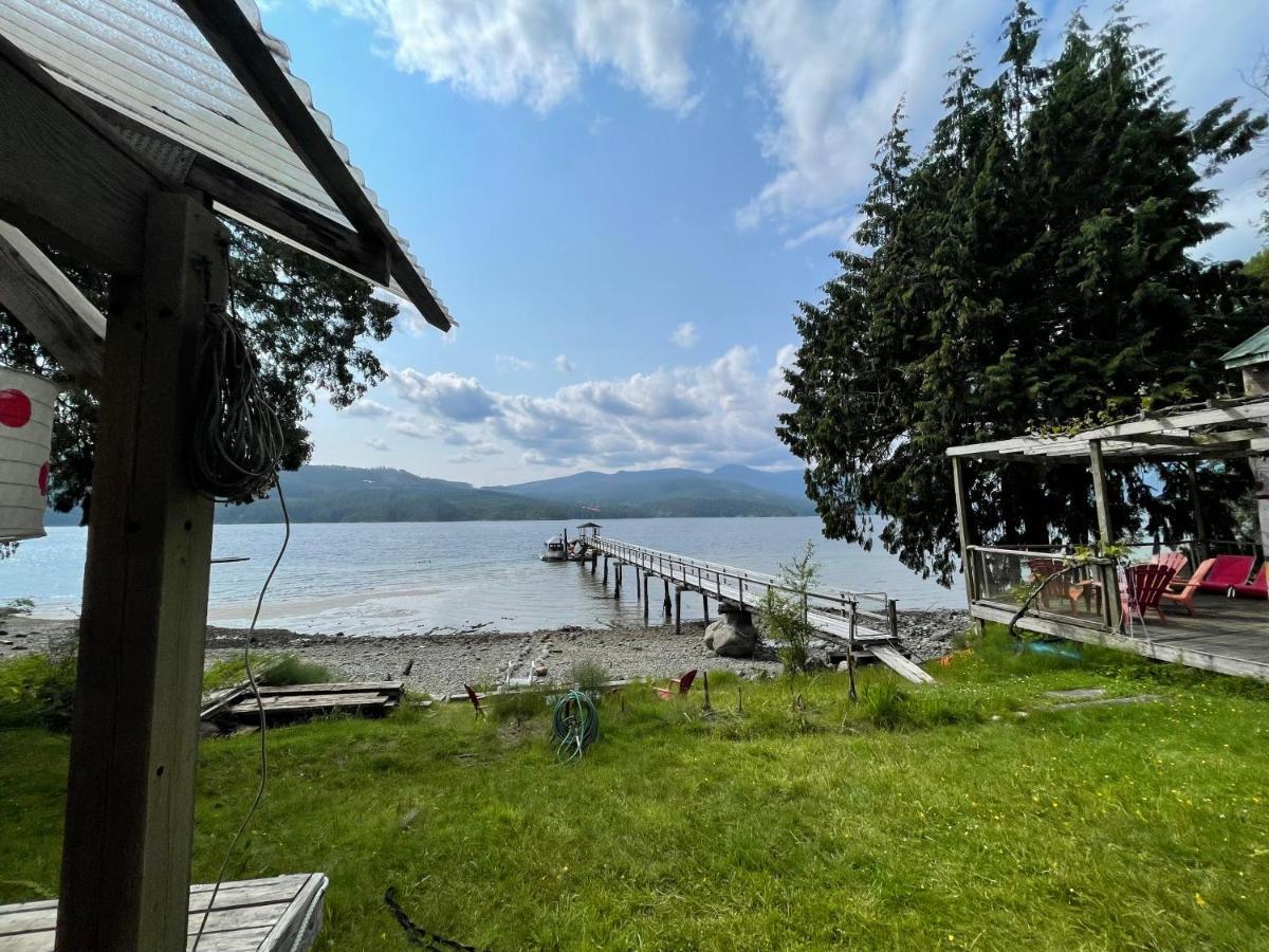 Villa Casa Della Costa à Sechelt Extérieur photo