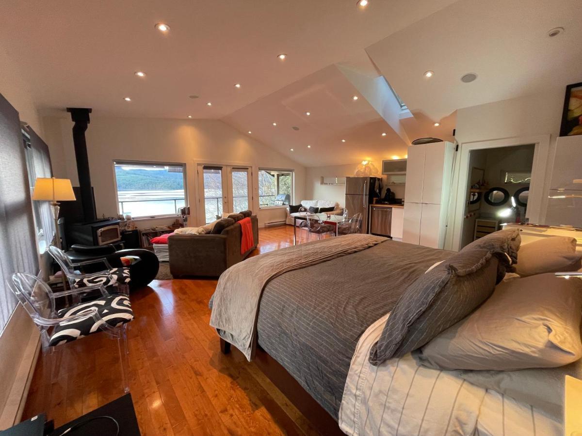 Villa Casa Della Costa à Sechelt Extérieur photo